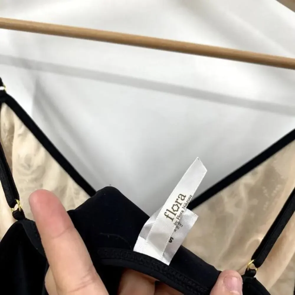 Flora‎ Nikrooz S Black Nude Aplique cami